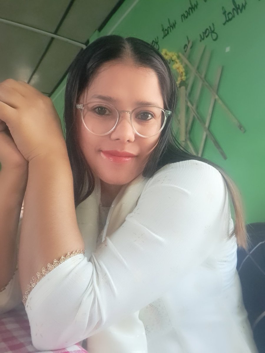 ChettriMerry's tweet photo. > Simply embracing the moment 😊
———————————————
#selfie #selfportrait #selflove #photooftheday #portraitphotography #happy #smile #instagood #me https://t.co/KXCmM3Ns1h