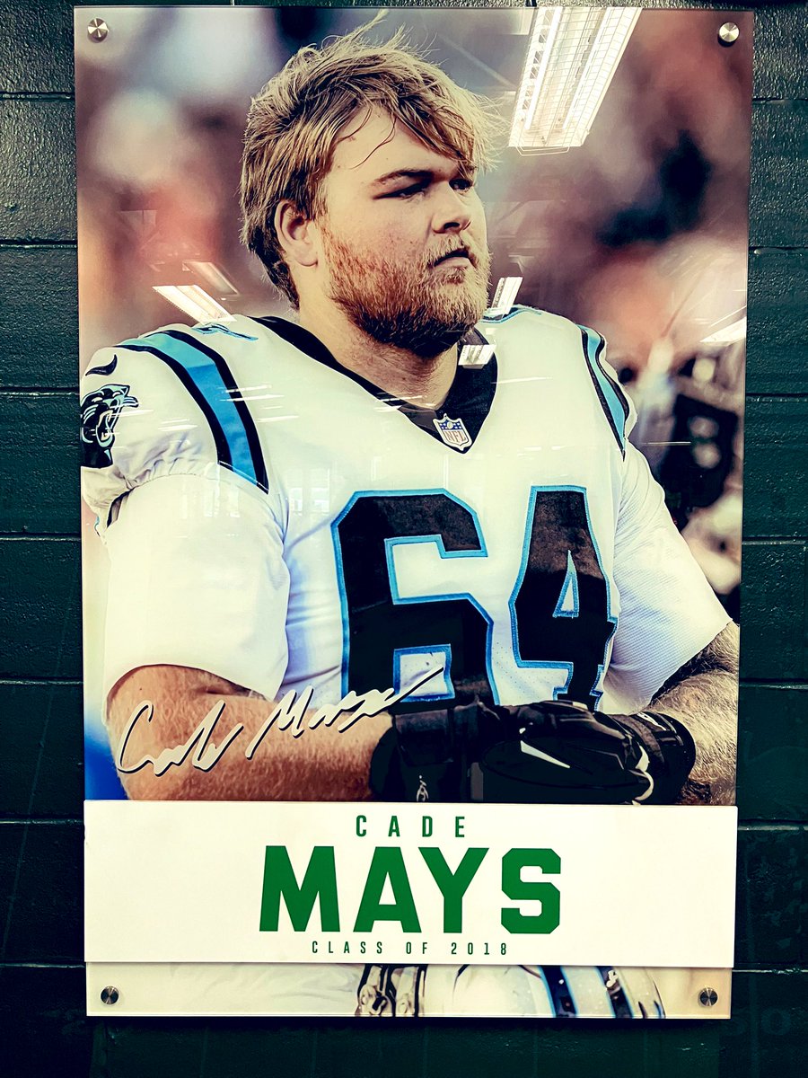 From Friday night lights in Knoxville to Sundays in Carolina…  <a href="/cade_mays/">Cade Mays</a> 
GO IRISH! 🏈🍀