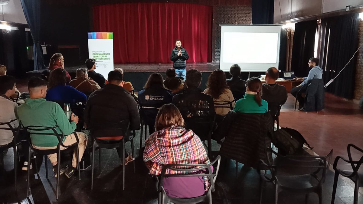 SebastianJaraOk's tweet photo. 🌱 En el marco del Programa de Ordenamiento Territorial para la Cuenca Alta del Río Tercero, impulsado por @ambientecba , la Dirección de Bosques Nativos participó del conversatorio “Bosque Nativo. Ley Provincial 9814: alcances e implicancias”.⁣ https://t.co/ZXb0jTsOlr