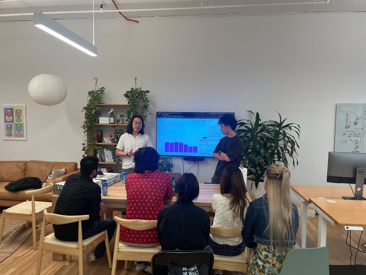 AlliumLabs's tweet image. Had a great time hosting students & researchers from @BlockchainNYU at our NYC office!
If your team/org wants to come by and learn about what goes into plumbing blockchain data (or just pick up Allium stickers), send us a note :)