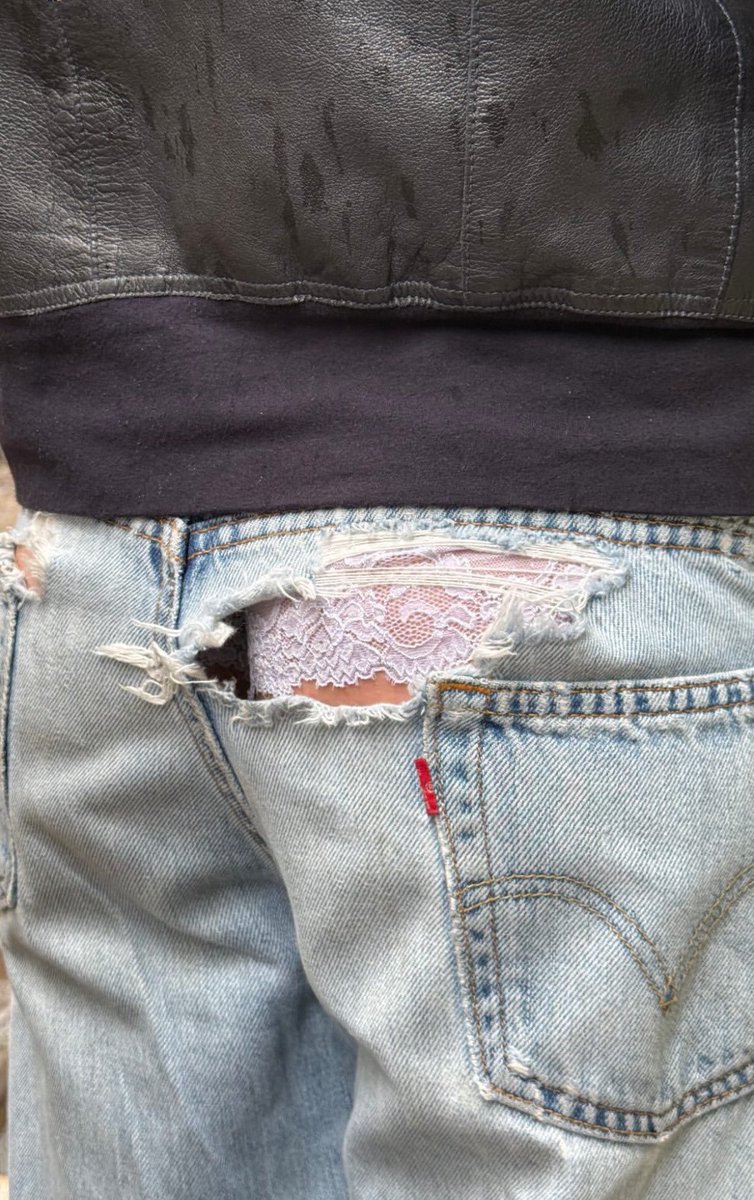 @ww (@emmmwwo) on Twitter photo 