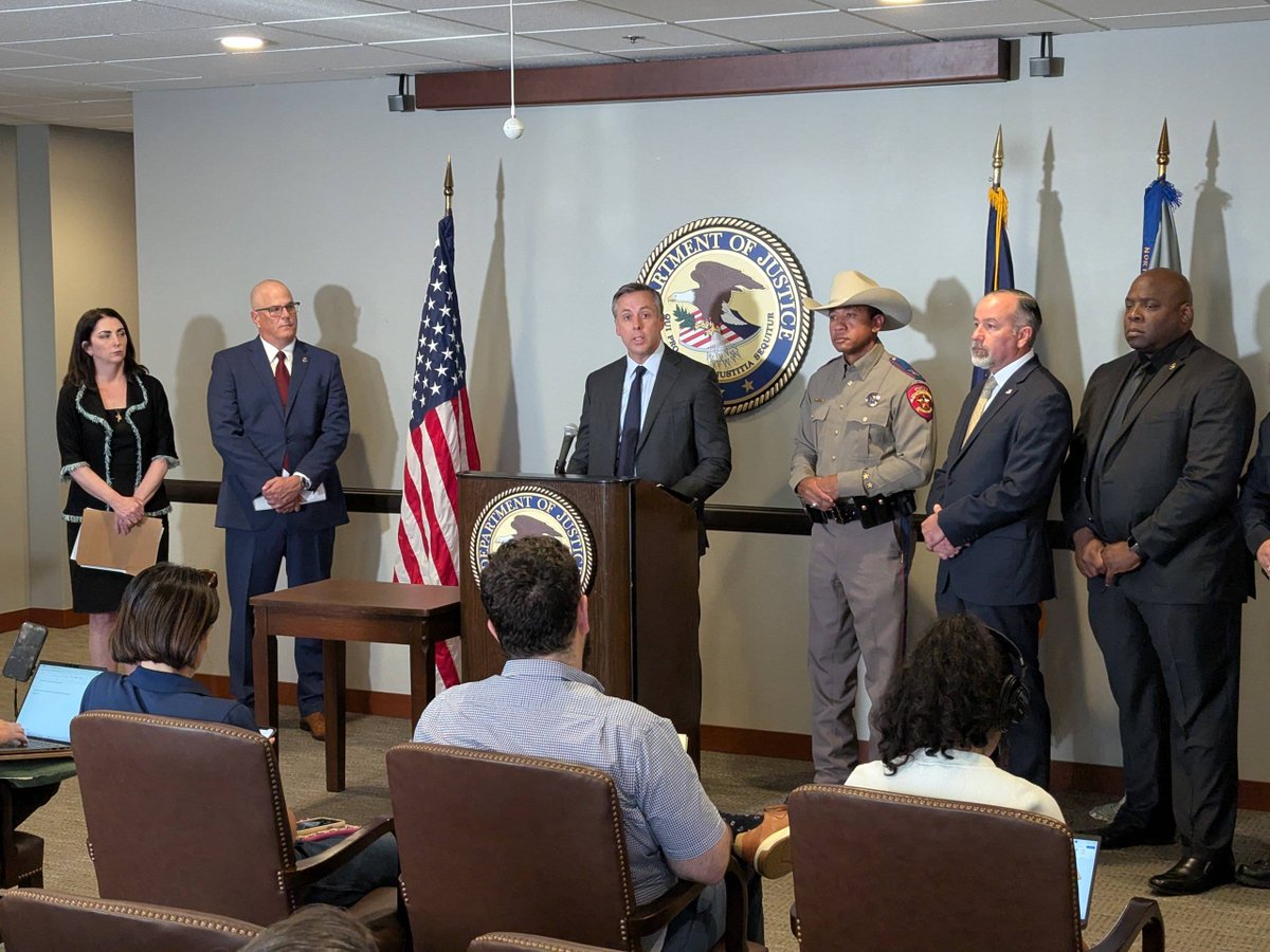 FBIDallas's tweet image. FBI Dallas SAC Rothrock spoke this afternoon at a press conference announcing charges against 10 individuals for attacking the Prairieland Detention Center and wounding an Alvarado Police Officer this weekend.