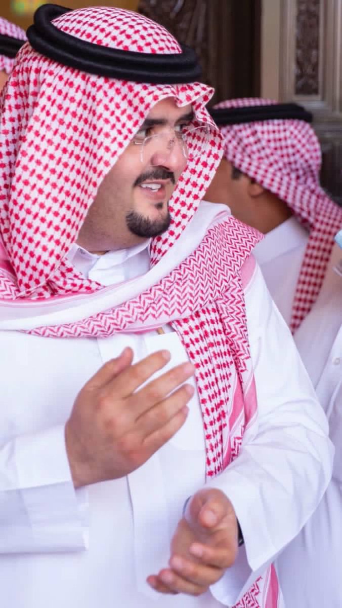 ناصر بن محمد (@nasser_2030m) on Twitter photo #عبدالعزيز_بن_فهد 
-
لقيت فيك اجمل من اللي تخيلته 
ولقيتك اوفى غالي وخيرة اصحابي
#العز_عبدالعزيز 🤍🙏🏼🌹 #عبدالعزيز_بن_فهد 
-
لقيت فيك اجمل من اللي تخيلته 
ولقيتك اوفى غالي وخيرة اصحابي
#العز_عبدالعزيز 🤍🙏🏼🌹
