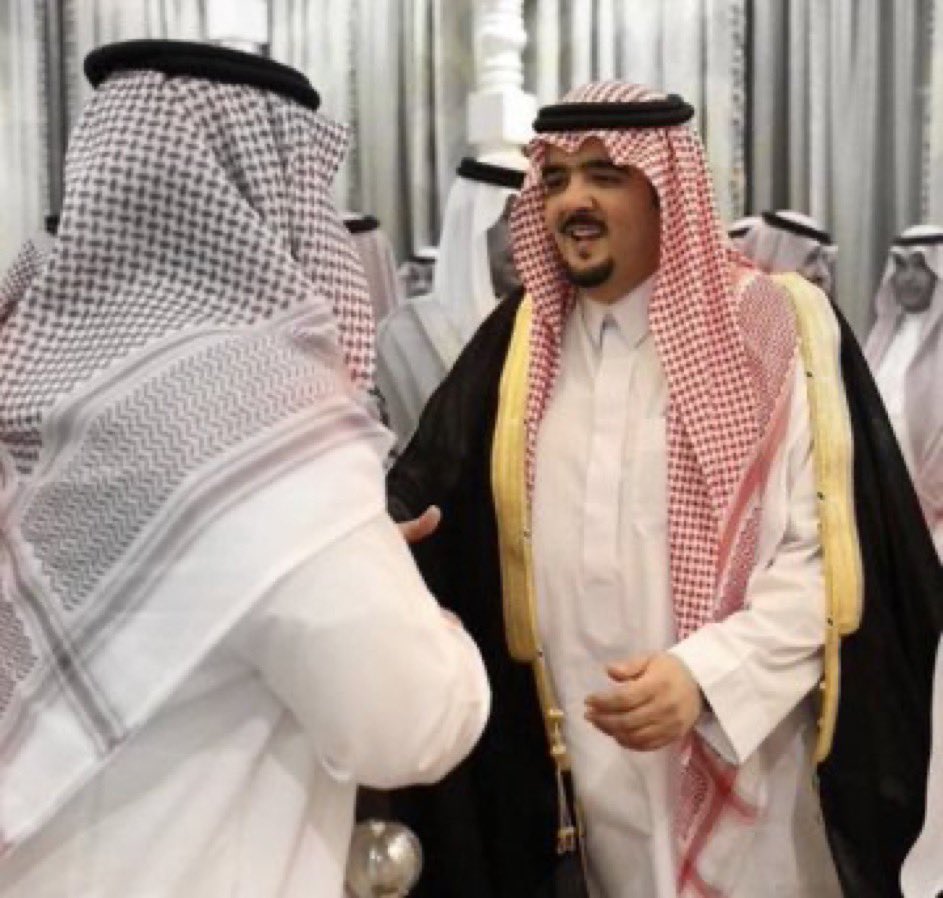 ناصر بن محمد (@nasser_2030m) on Twitter photo #عبدالعزيز_بن_فهد 
أنشهد أن قربك شال من قلبي هموم 
ياعسى من حطك في قلبي يديمك 
#العز_عبدالعزيز #عبدالعزيز_بن_فهد 
أنشهد أن قربك شال من قلبي هموم 
ياعسى من حطك في قلبي يديمك 
#العز_عبدالعزيز