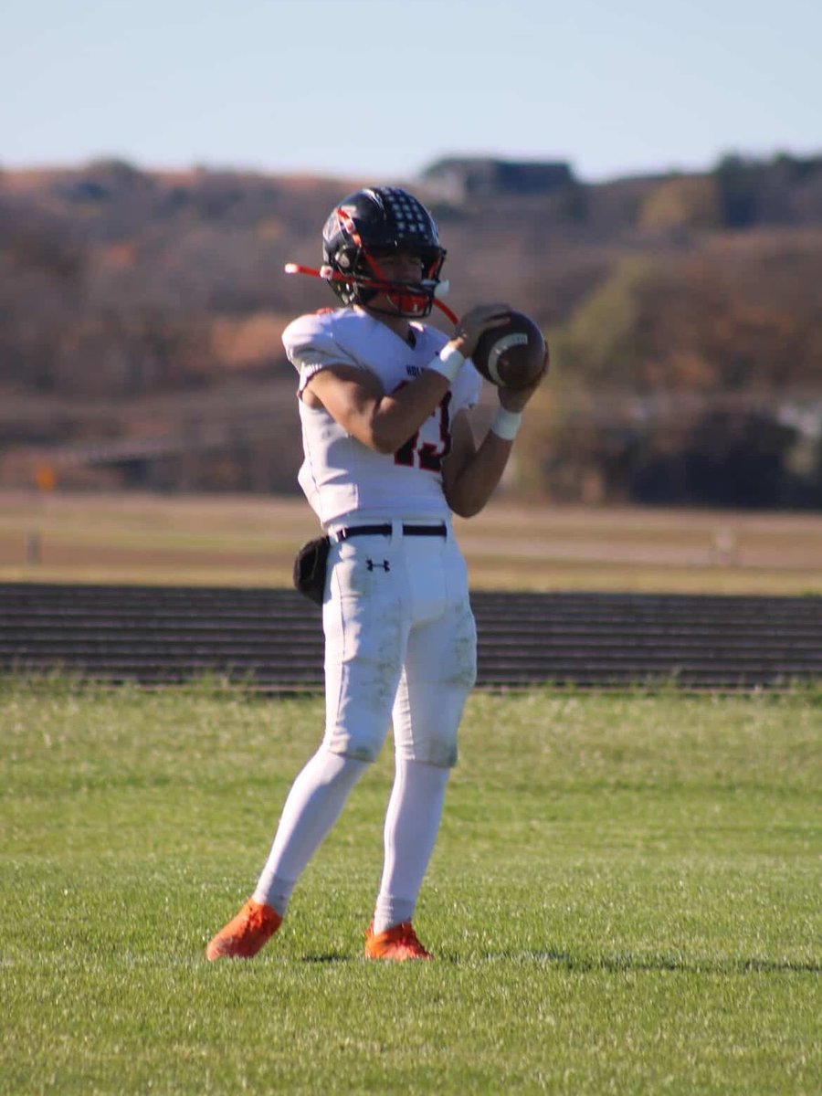 SIK Pre-Season Player to Watch: Korbin Johnson of Holcomb (3A) returns as a key two-way weapon for the Longhorns entering his senior season. A First Team All-State selection at running back, Johnson racked up 1,172 rushing yards and 14 touchdowns in 2024 while also hauling in 407
