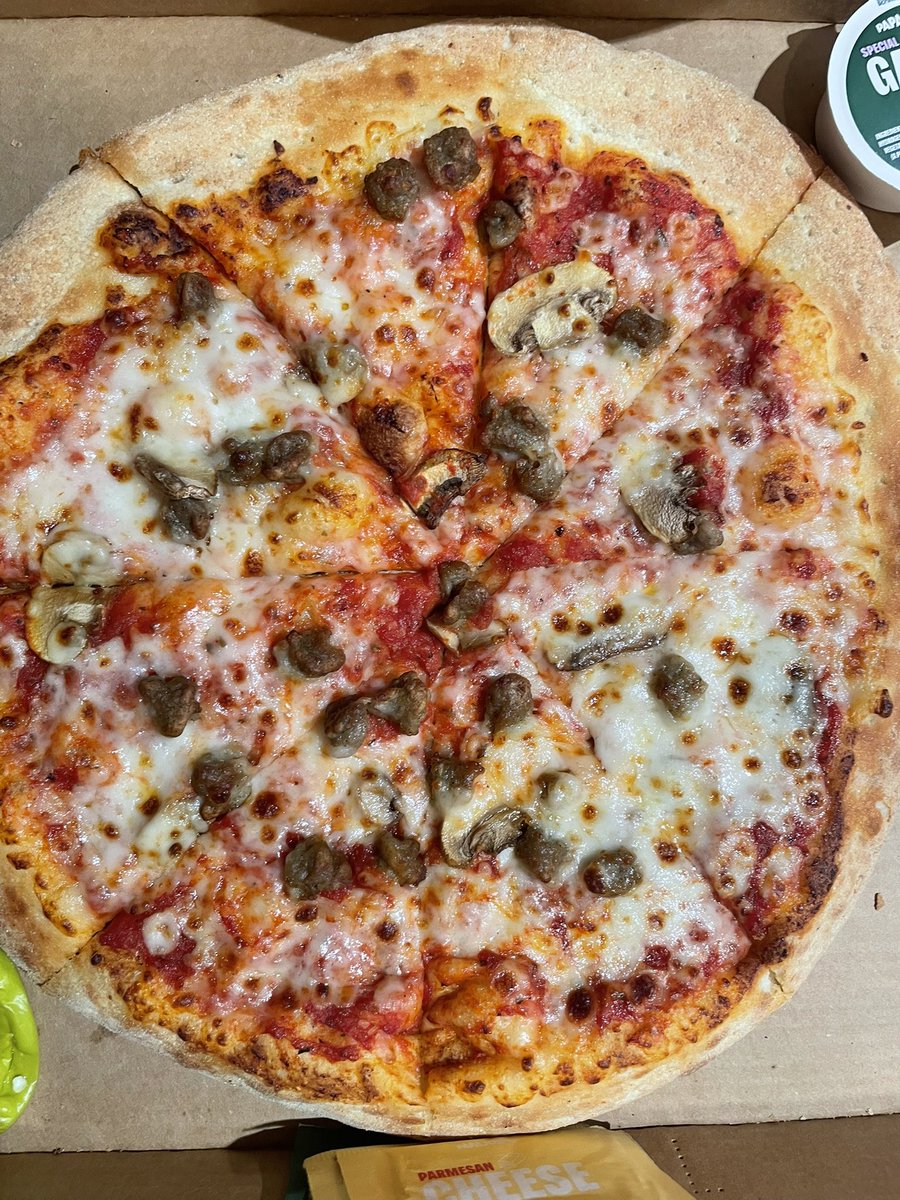 . <a href="/PapaJohns/">Papa Johns</a> says this is a mushroom and sausage pizza-  what are your thoughts.  I count (maybe) 6 pieces of mushrooms.  Perhaps this is my last PJ pizza.