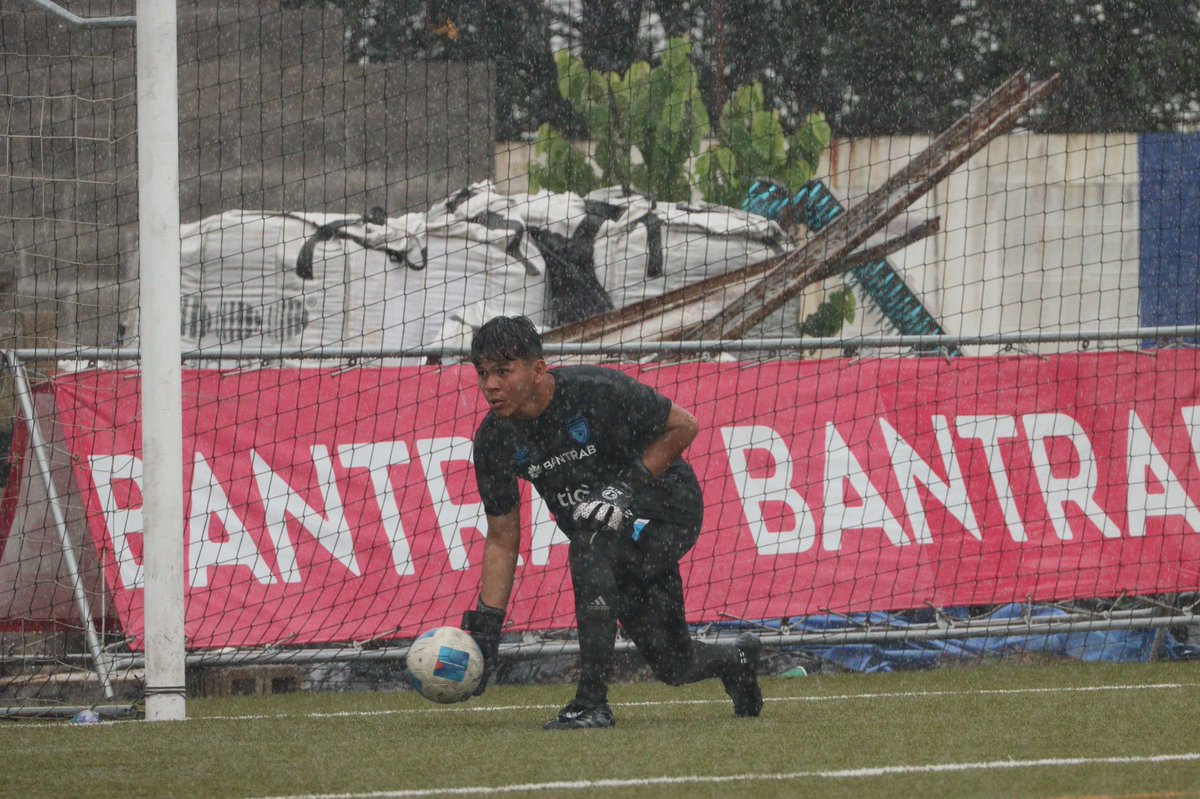 #SeleSub17 realizó su entrenamiento en las instalaciones del CAR 💪🏽⚽️🇬🇹 #VamosGuate