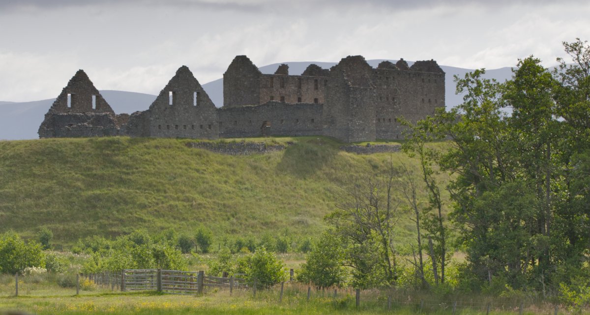 I__J__W's tweet image. Ruthven Barracks and the River Tromie. In the Cairngorms #Scotland #Photography #Cairngorms