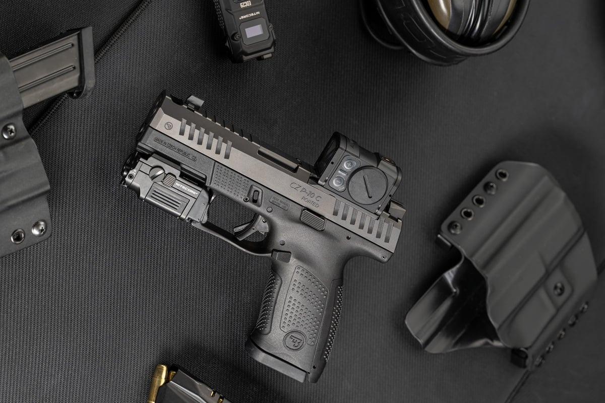 とと Thoughts on the new @czusafirearms P-10 C Ported?