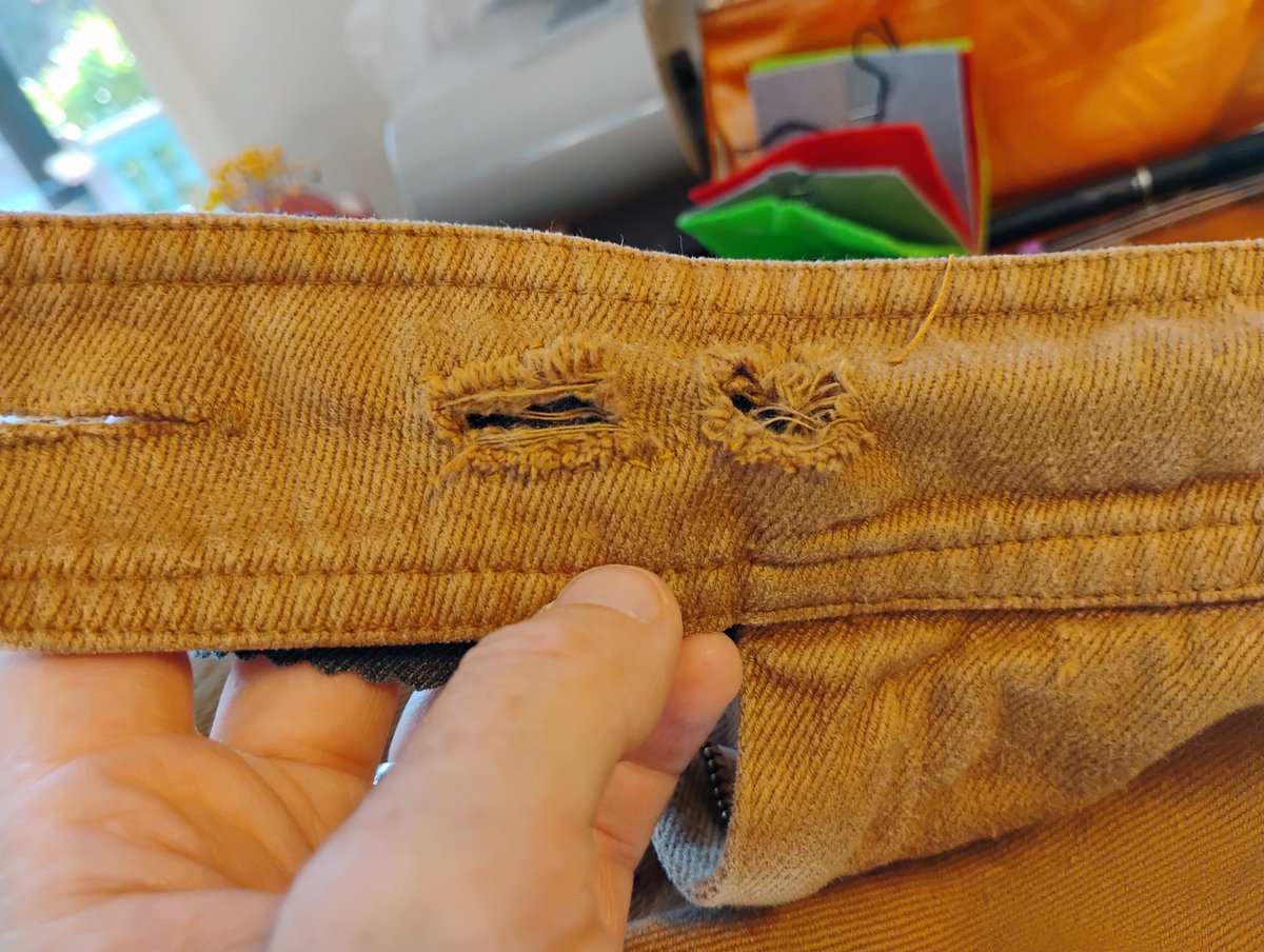 wren_and_paper's tweet image. it feels so good to give a piece of clothing a longer life by repairing the holes, the tears & imperfections
(below: my little embroidery practice on a friend's broken waistband)