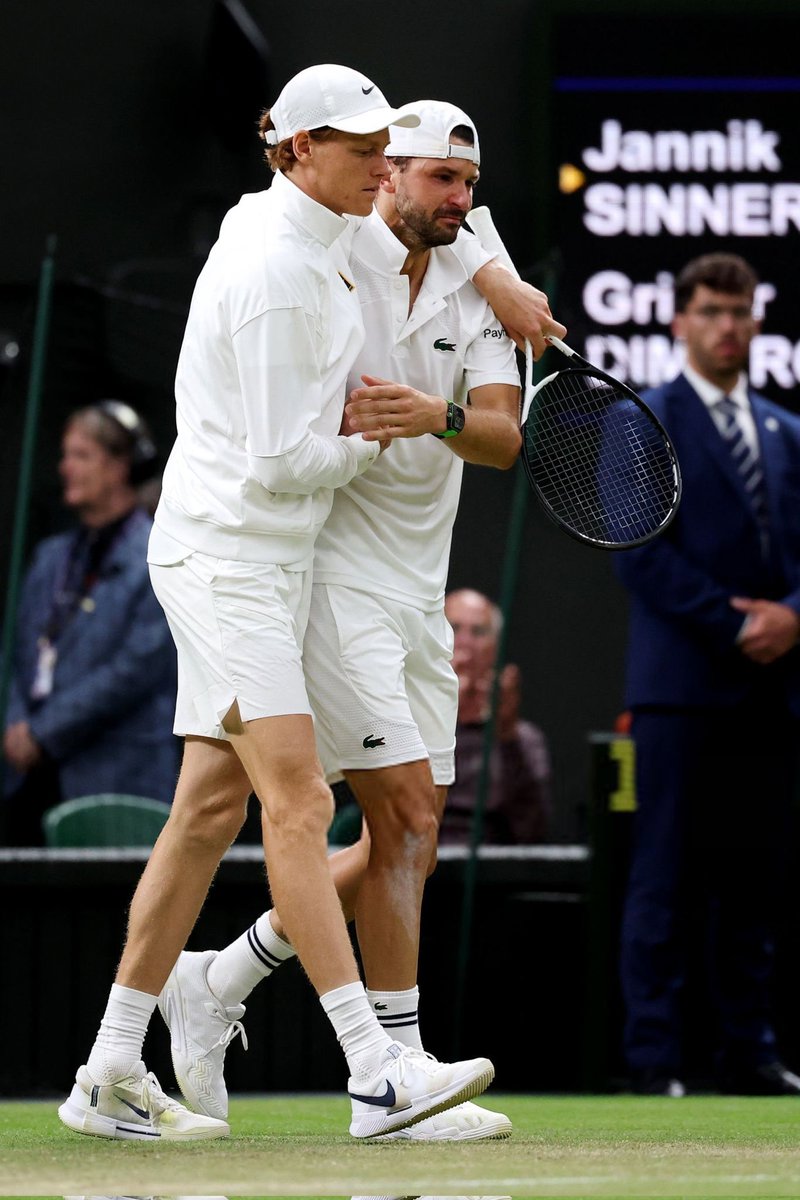 Tiempodetenis1's tweet photo. También hay que destacar la caballerosidad de Jannik Sinner.

Se comportó como un N°1. https://t.co/kY3k2inZls