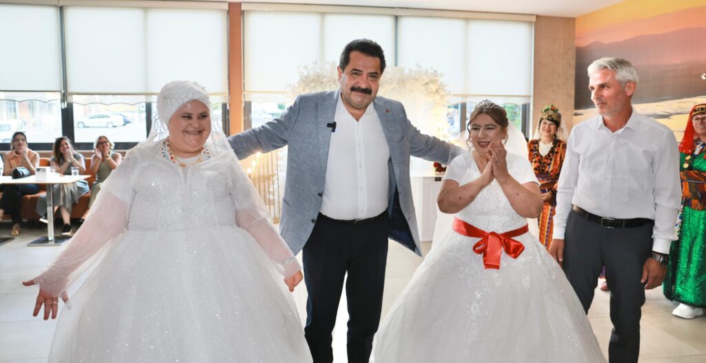 Başkan Ertemur Sayesinde Gülizar ve Selma’nın Hayali Gerçek Oldu…  sifrehaber.com/baskan-ertemur… <a href="/PamukkaleB/">Pamukkale Belediyesi</a> <a href="/rizaertemur/">Ali Rıza Ertemur</a>