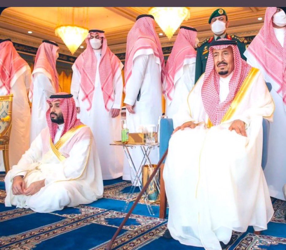 ialyahya73's tweet photo. نبض قلوبنا وأكسجين الحياه.           
سلمان ومحمد شمسنا المشرقه.          
يجري الولاء  بشراييننا والأورده.       
لسلمان ومحمد هما العز والمفخره. https://t.co/DEn2HSmU7p