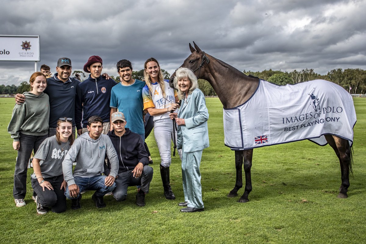 Congratulations to our Ladies Day winners TEX8N polo who took the 2025 title during our Charity Ladies Day 8-7. The prizes were kindly presented by Dame Jilly Cooper. 

🏆The Sub Final was won by La Rosada 🏆The Charity Match was won by team Look Good Feel Better 💖