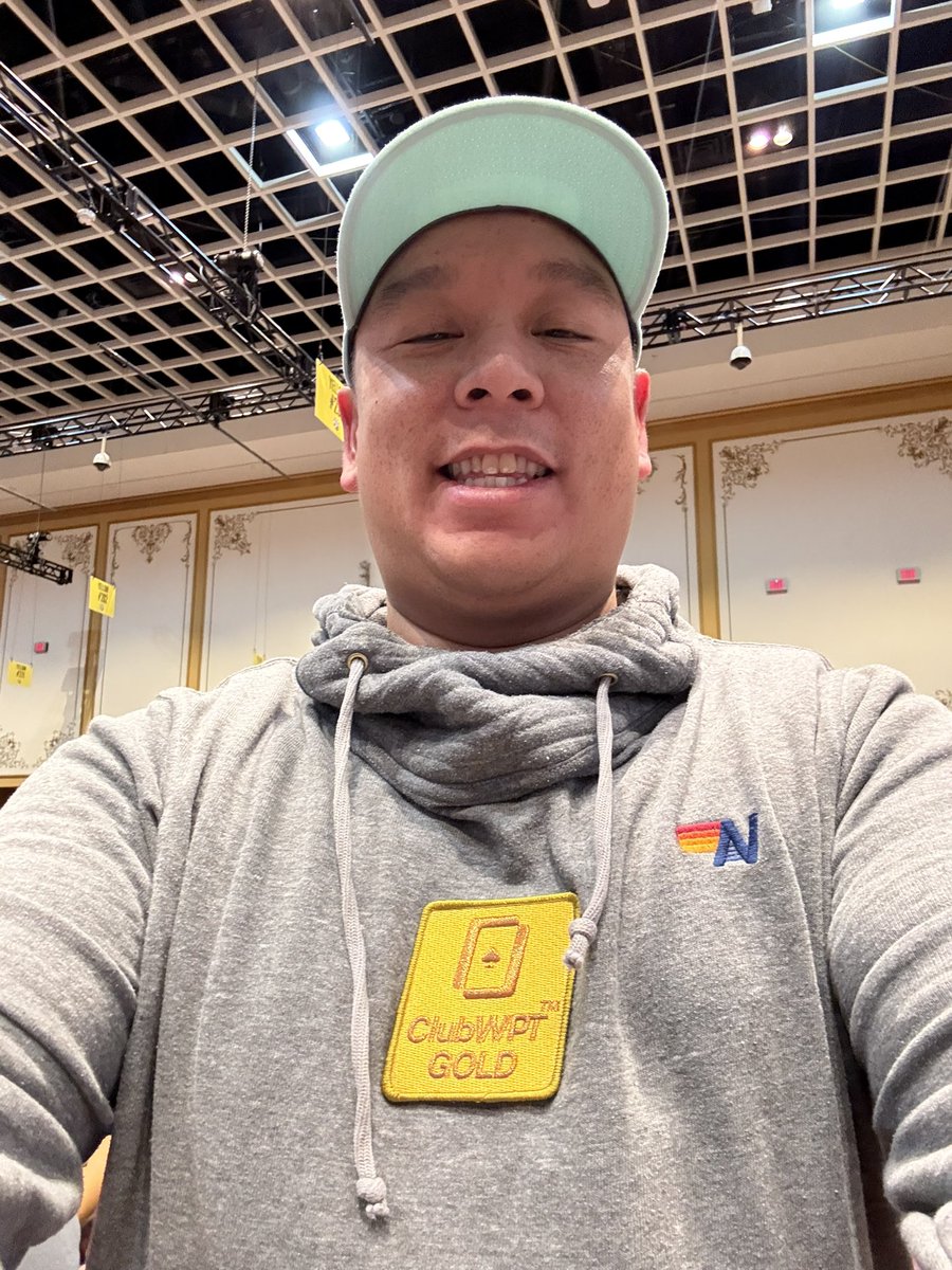 mikeyconrad3's tweet photo. Day 2 WSOP Main Event #GoldLastLonger https://t.co/gTybWlKSaa