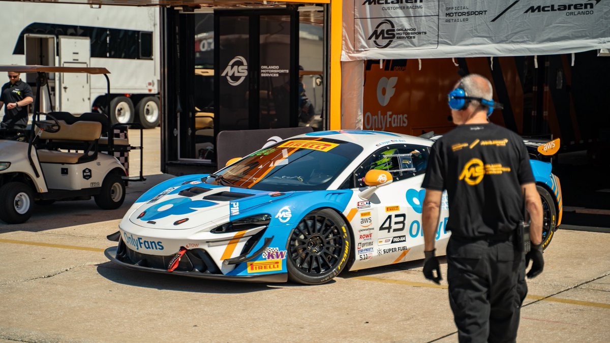 P1Groupe's tweet image. Who’s ready to get back to racing?! Just 10 days until we hit the track at @VIRNow The 4️⃣3️⃣ @OnlyFans Racing machine is dialed in, fired up, and ready to fly!

🤝 @OnlyFans @watchOFTV 
🛞 @43vogel @MBellRacing 
🔧 @OMSRace @mclaren_orlando 
🏆 @GT4America