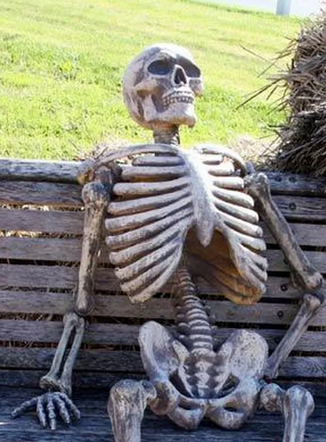 snapThisSign's tweet photo. @RichardRatBoy1 me, waiting for all the maga influencers to organize any kind of meaningful pushback to this latest Epstein nonsense https://t.co/b4Pcpa9qfb