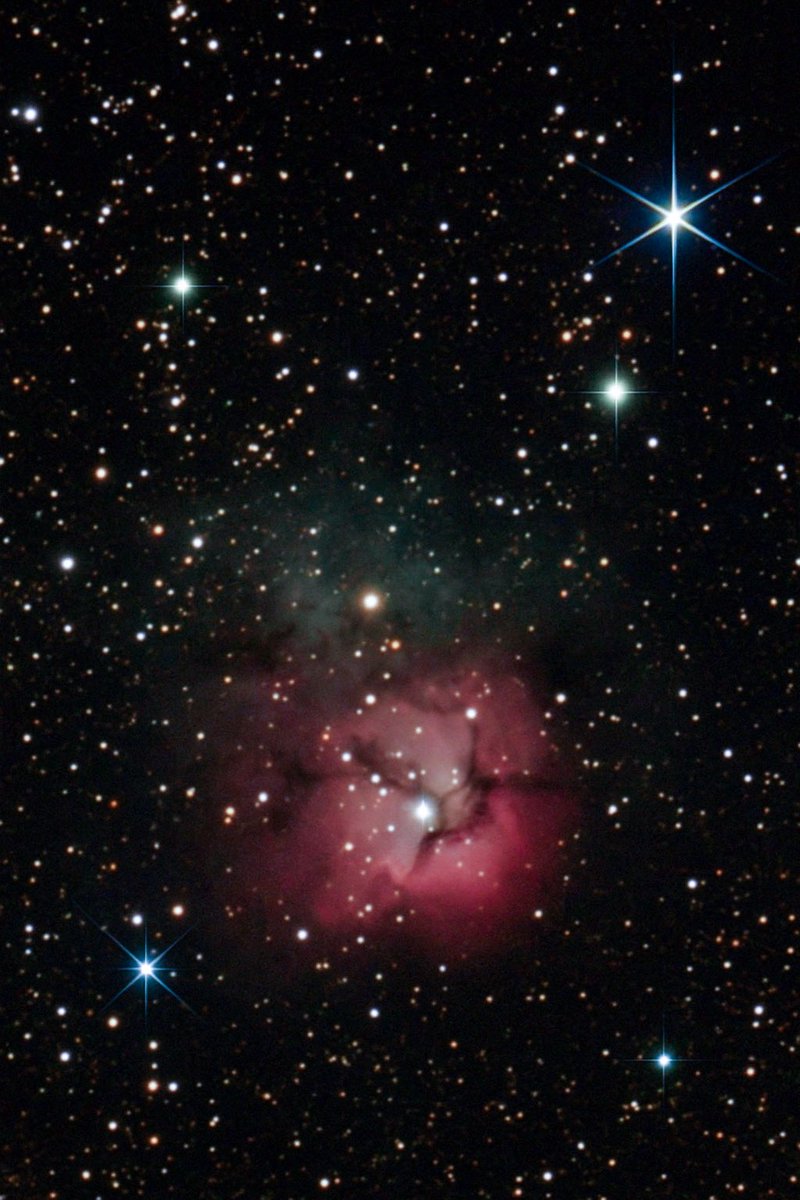 Pacificsun2's tweet photo. #Cocoon nebula, #Vespera2 https://t.co/h47gPvdGqB