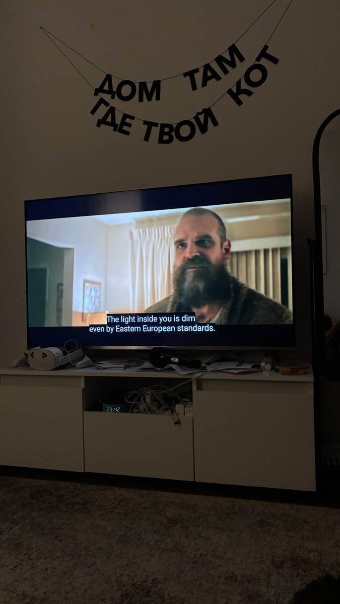 так умерла с этой реплики, что промотала назад, чтобы вам показать