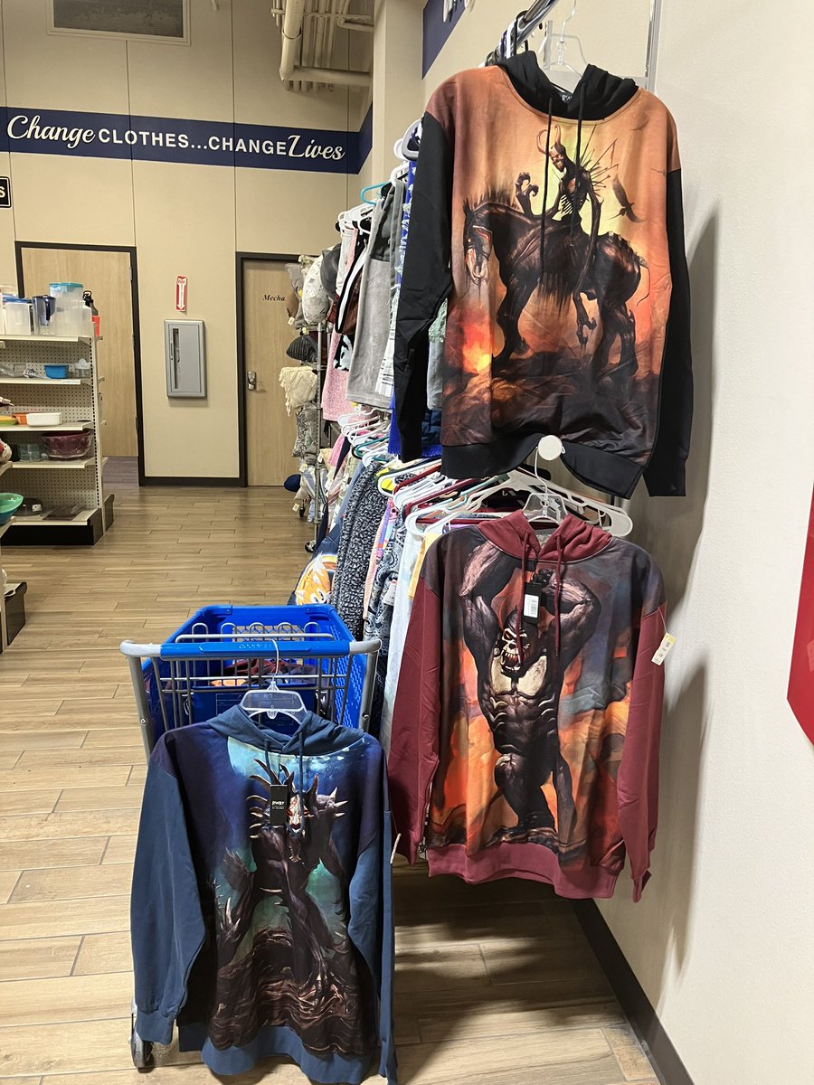 JaronHamil's tweet image. Does anyone know if these are rare or worth anything?  #RWBY #RWBYfanart #anime