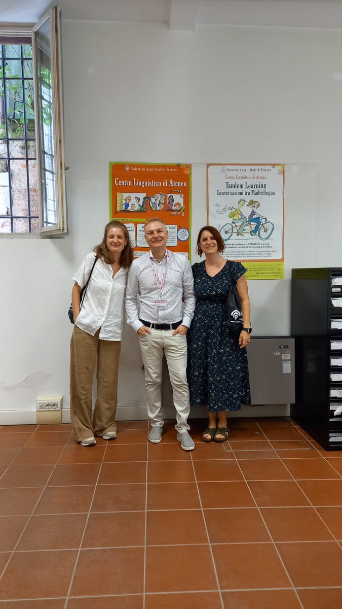 uclm_inter's tweet photo. @uclm_es @UniFerrara @EloySols1 @SoniaMerinoG @Alex_edufis 🗣️ Centro de Lenguas
🌍 Oficina de Relaciones Internacionales
👥 Educación Social
¡Una jornada intensa y muy enriquecedora en el marco de #COLOURS ! https://t.co/QEVblrJvSl