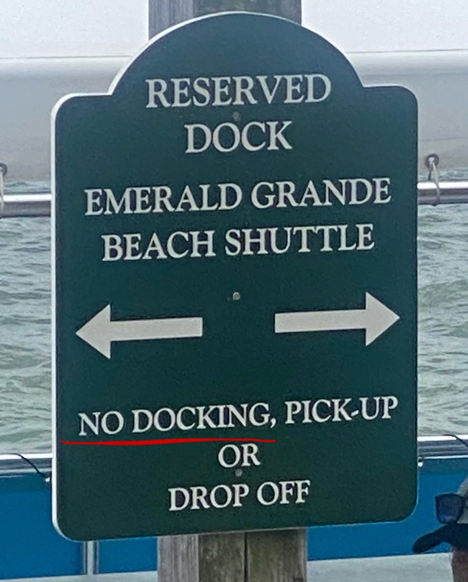 IS_TERRIFIED's tweet image. things I saw while at Florida