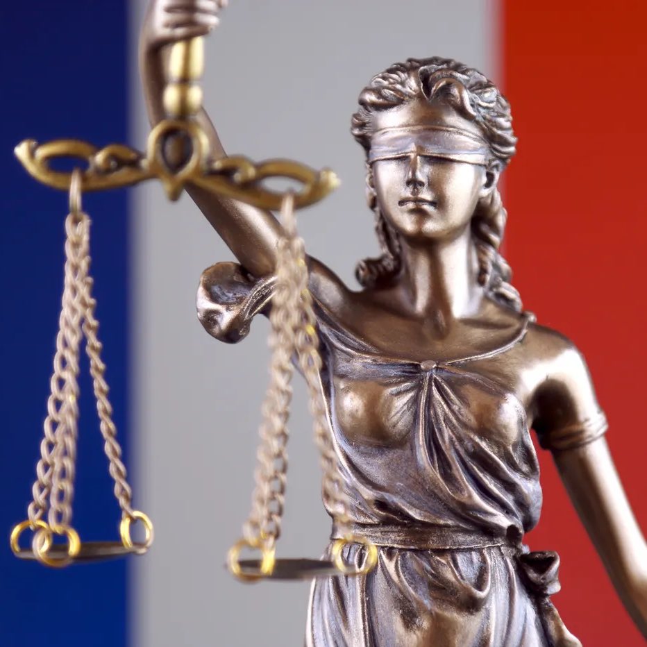 🇫🇷 FLASH – Répondre "feur" après "quoi" devient officiellement un délit passible de 5 ans de prison et 3000 € d’amende.