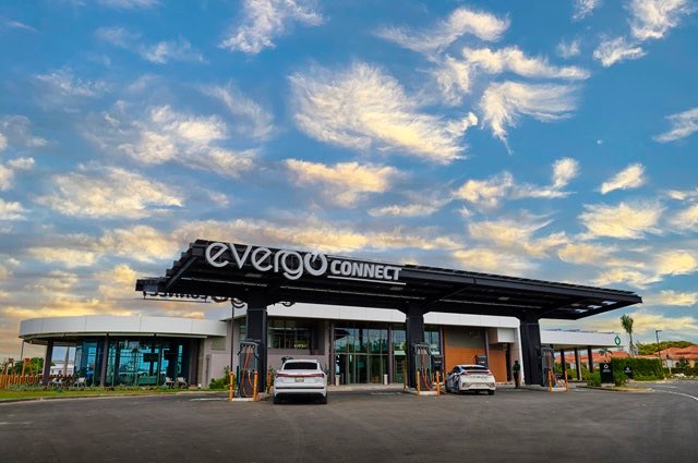 Evergo Fest presentará en Punta Cana la mayor muestra de movilidad eléctrica

#AplatanaoNews 

aplatanaonews.com/evergo-fest-pr…