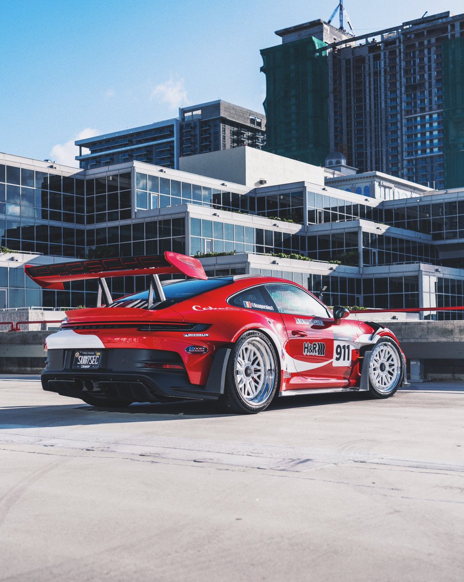 KFLETCH___'s tweet image. New work for Porsche. The Iconic Coca Cola Livery continues. 992 GT3RS. StrasseWheels project