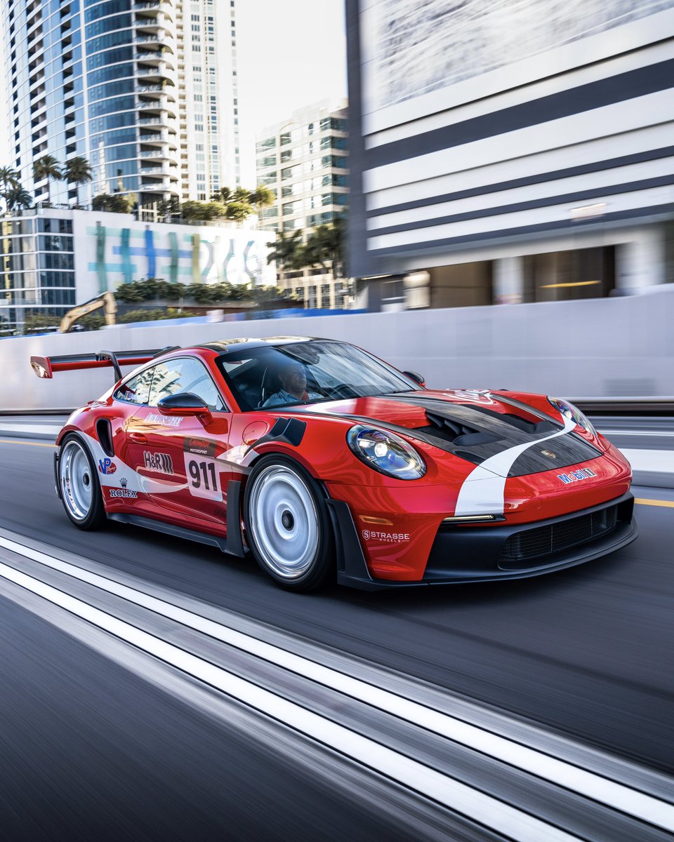 KFLETCH___'s tweet image. New work for Porsche. The Iconic Coca Cola Livery continues. 992 GT3RS. StrasseWheels project