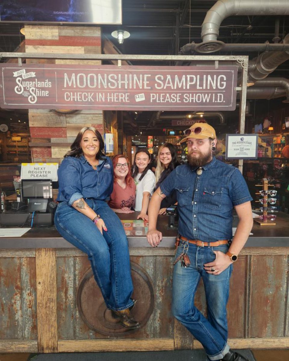 Come for the shine, stick around for the stories. 

Every trip to our Gatlinburg Distillery is one worth savoring. 

Make your plans to come see us soon!

#SipsUp

#SugarlandsShine #Sugarlands #Moonshine #Distillery #CraftDistillery #Gatlinburg #PigeonForge
