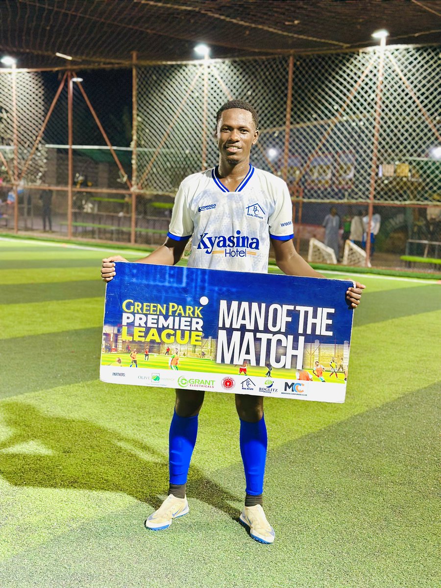 GREEN PARK STADIUM (@greenparkug) on Twitter photo βοΈππ¨ππ π§ππ πβοΈ
Mongers Fc 1:2 <a href="/fc_beyichini/">Beyichini Real Estate Fc</a>
Man of the Match OSAMAβ½οΈ
π₯πΎπ
#GreenParkPremierLeague
Get Your Game Onππ βοΈππ¨ππ π§ππ πβοΈ
Mongers Fc 1:2 <a href="/fc_beyichini/">Beyichini Real Estate Fc</a>
Man of the Match OSAMAβ½οΈ
π₯πΎπ
#GreenParkPremierLeague
Get Your Game Onππ