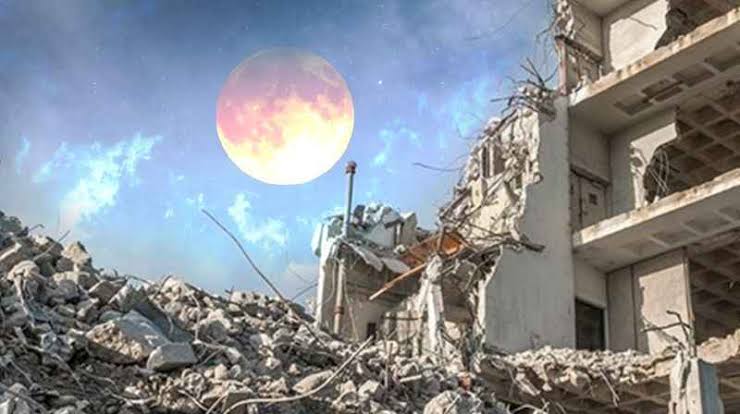 #deprem 
Türkiye geneli çok dikkatli ve tedbirli olsun ⚠️
Dolunay günü yaklaşıyor⏰
Önümüzdeki 96 saat Türkiye ve çevresi de dahil olmak üzere dünyada büyük deprem olma durumu var!
Marmara Denizi/Bursa/Düzce /Kütahya/Malatya/Osmaniye/
Sivas/Bingöl/Girit Adası vs 7.0M+ riskli 🚨