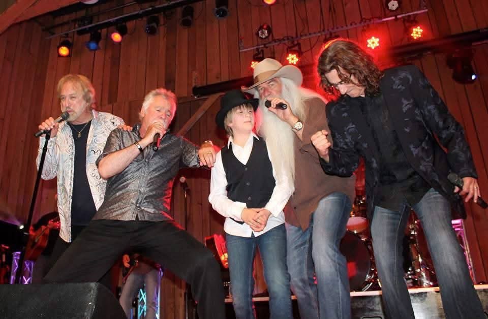 wlgthegoldens's tweet image. Elijah Golden has played the @opry and @GovMikeHuckabee show with us, shared the stage with @oakridgeboys, and now we’re releasing a brand new music video of the classic “Elvira,” featuring Elijah on lead vocals. Official premiere this Wednesday, July 9th! Stay tuned 🎙️