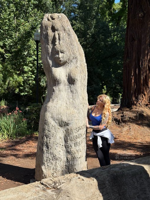 Watch 🌙✨𝑫𝒓.𝑲𓂀✨🍀's leaked NSFW photo on TwXstars