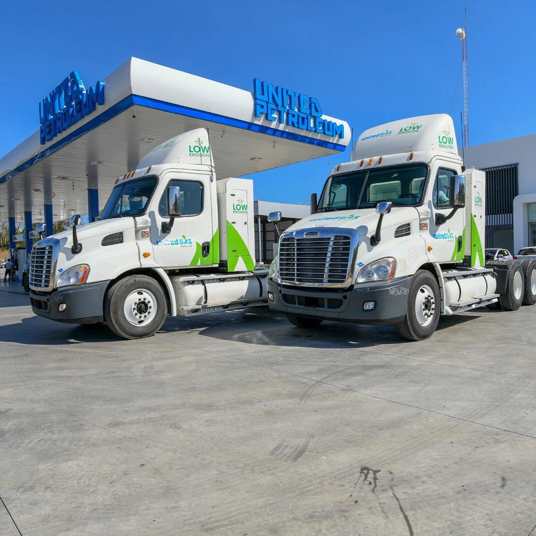 United Petroleum RD (@unipetroleumrd) on Twitter photo ¡Movemos la industria con una alternativa más limpia!
En United Petroleum contamos con camiones a gas natural, una solución eficiente y sostenible que reduce emisiones y costos operativos.
Seguimos apostando por un transporte más responsable.
#UnitedGasNatural <a href="/juantomasdiazi/">Juan Tomás Díaz</a> ¡Movemos la industria con una alternativa más limpia!
En United Petroleum contamos con camiones a gas natural, una solución eficiente y sostenible que reduce emisiones y costos operativos.
Seguimos apostando por un transporte más responsable.
#UnitedGasNatural <a href="/juantomasdiazi/">Juan Tomás Díaz</a>