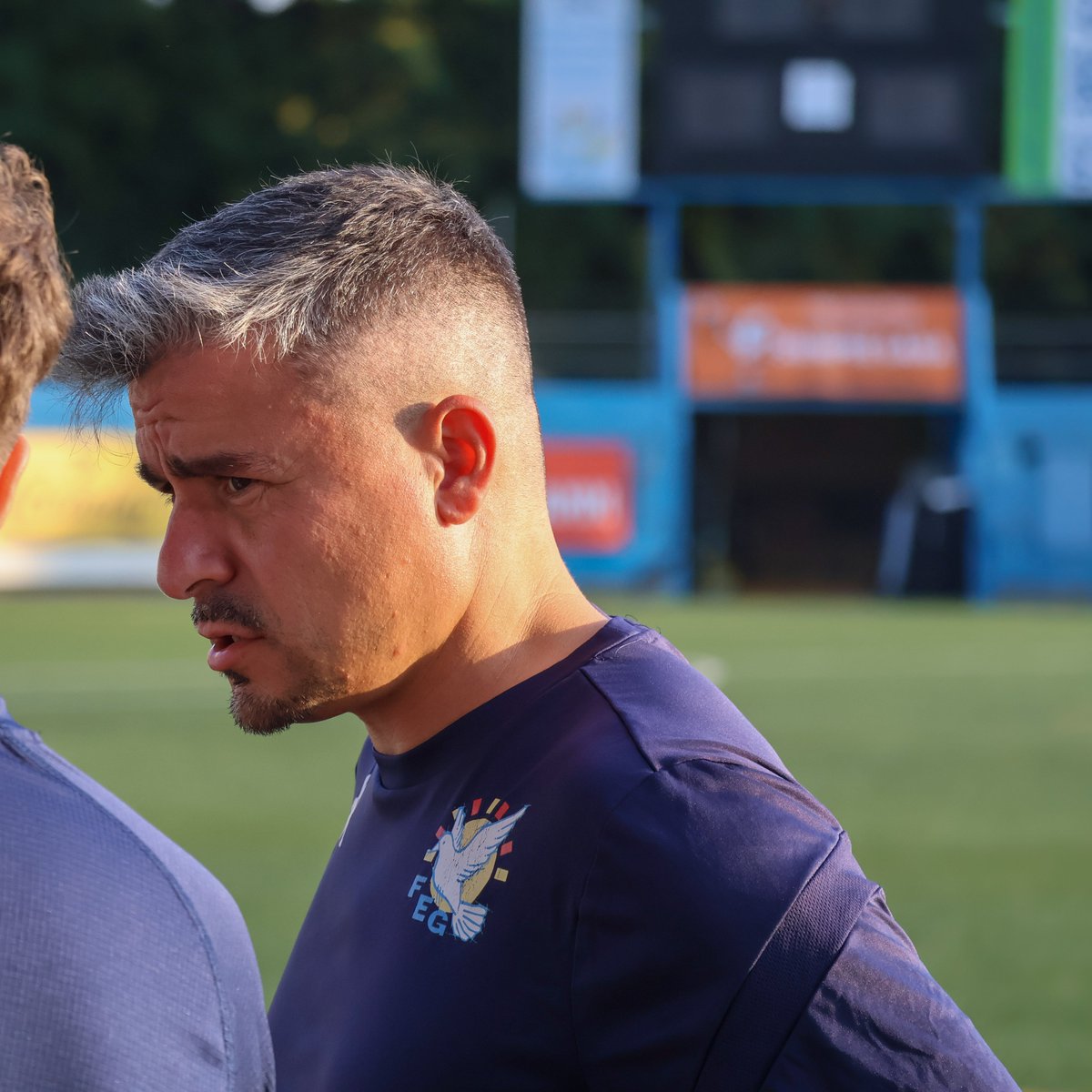 FundacioGrama's tweet photo. 🆕 Toni Pons, nou entrenador del Juvenil A!

⚽️ El tècnic va estar durant la temporada passada al Juvenil A del CE L'Hospitalet.

Experiència i ambició per seguir fent créixer el talent de la base colomenca! 🙌

🔝 Benvingut a la Grama, @ton1pons! 👋

💙 #ÉsLHoraDeLaGrama https://t.co/9Rm7jShJY2