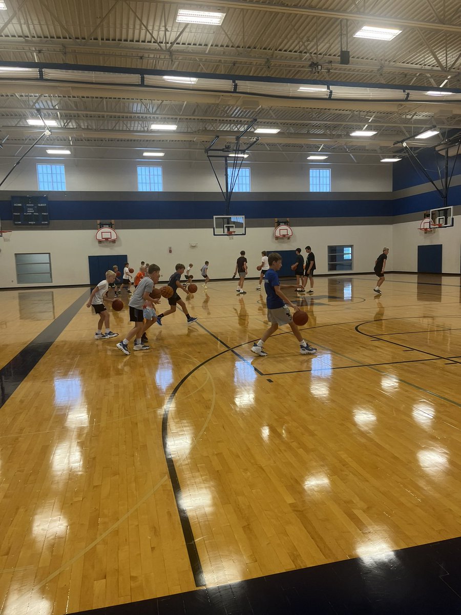 KoMets Boys Basketball tweet media