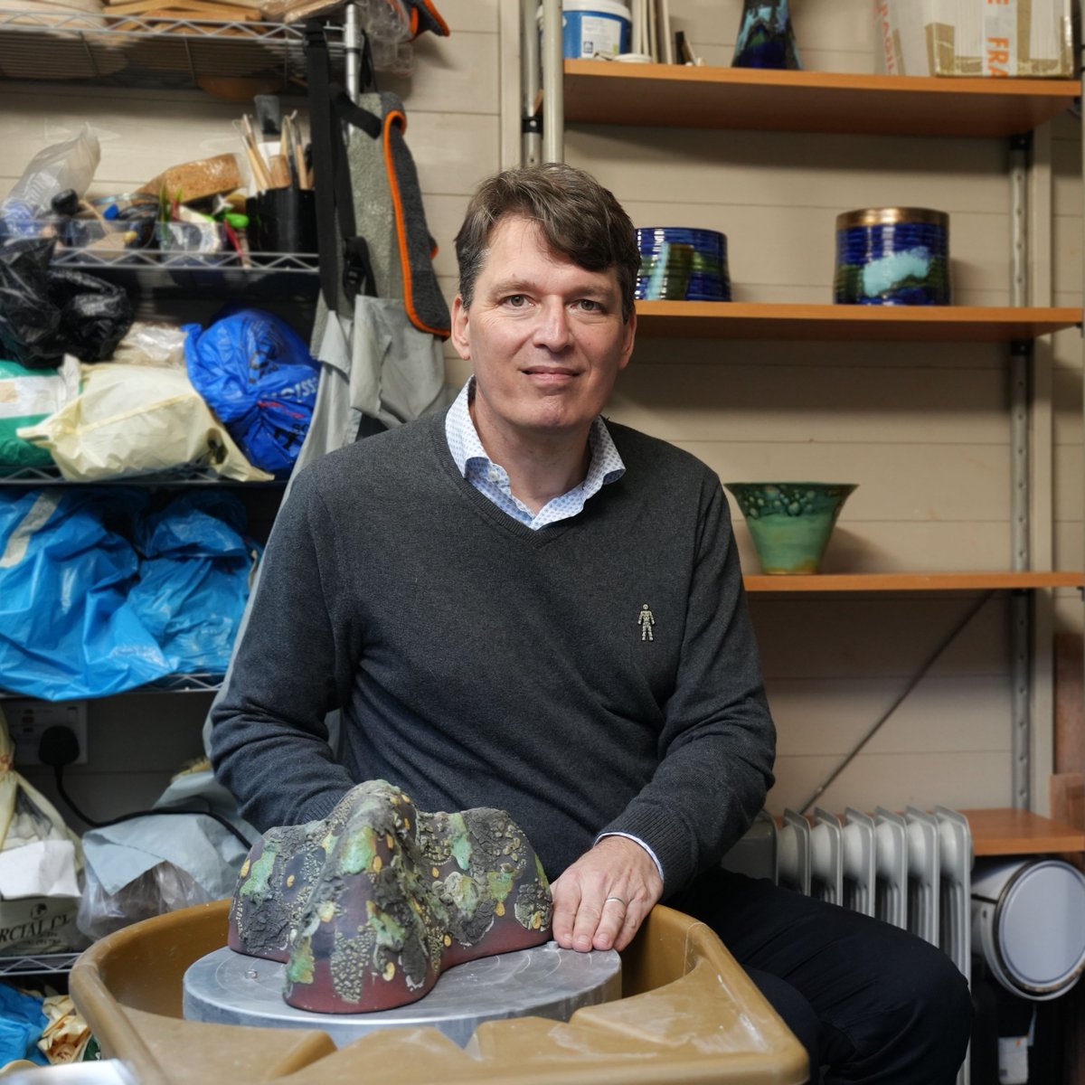 ProstateUK's tweet image. After his #ProstateCancer diagnosis, Bruno discovered a love for pottery - and with it, a new sense of purpose.

It helped him feel more positive about the future.

🎨 Read more about Bruno&apos;s story this #CreateWeek: bit.ly/44uYyMg

#MensHealth l #Wellbeing