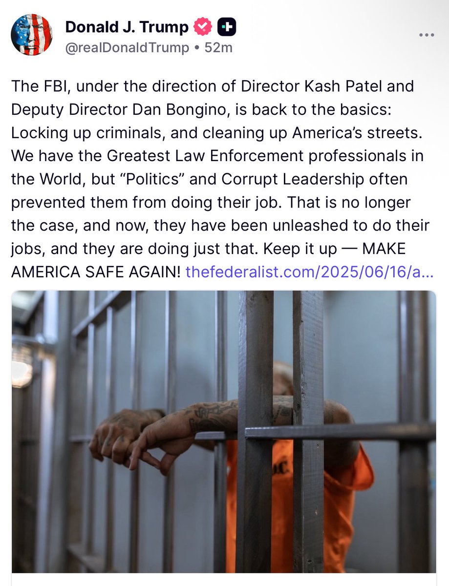 itsjesusgabriel's tweet photo. 🚨 TRUMP PRAISES FBI DESPITE EPSTEIN FILES COVER-UP?!
Strategic move to outsmart the Deep State — or a betrayal of justice? 🤔
#AmericaFirst #Epstein #EpsteinList #FBICoverUp #MAGA #ReleaseTheFiles #Trump https://t.co/26AnDxevFG