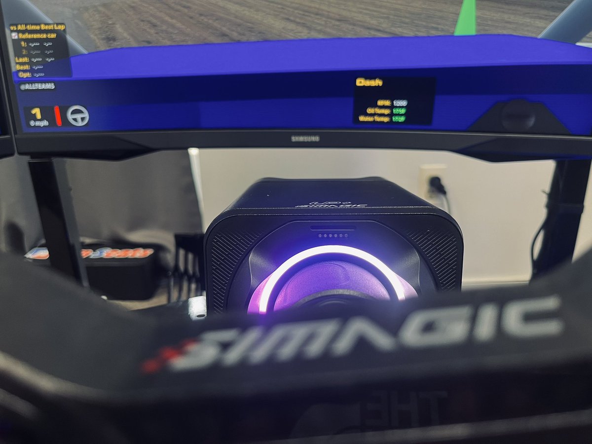 We’ve got plenty of @simagicofficial equipment to go around! 

Get yours today at sim-seats.com!