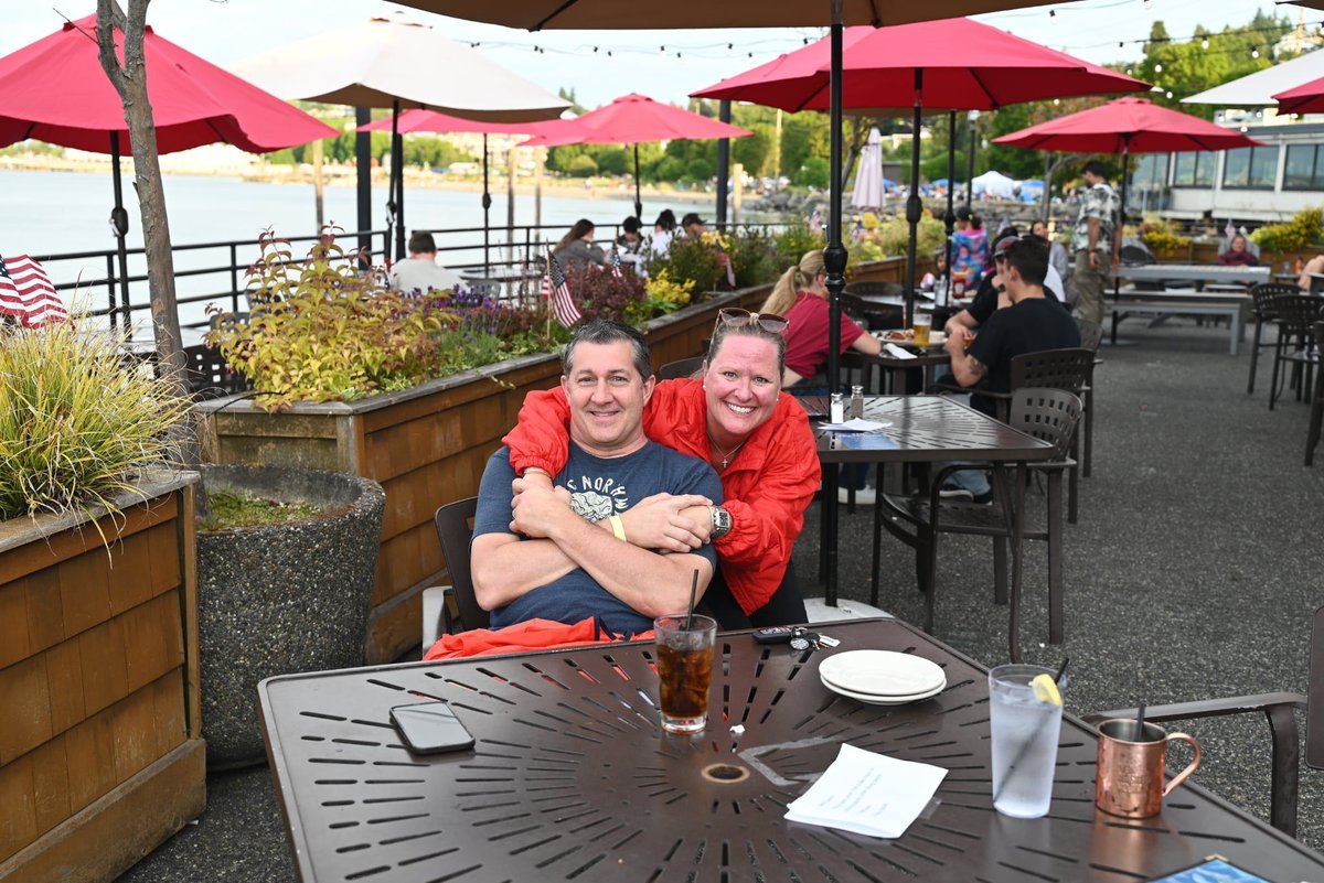 4th of July may be over, but the good times are still rollin🍻 Cheers to patio hangs and summer in the PNW!