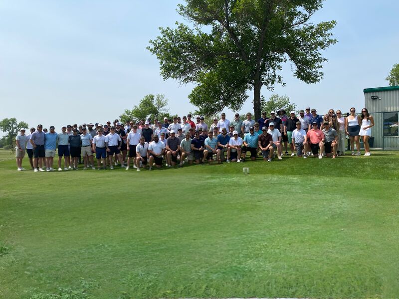 Shoutout to Brian Mackenzie and everyone who showed up for the 14th annual S.S. Invitational Golf Tournament! 🙏

Together, they raised enough to fully support 13 HEROS through an entire hockey season. We can’t thank you enough!

rogerscharityclassic.com/hockey-edmonto…