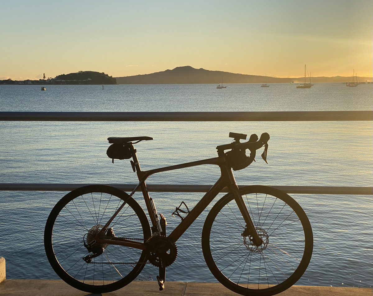 todds_nz's tweet photo. Recent views from the bike… #winter #cycling https://t.co/gWcYVDADR8