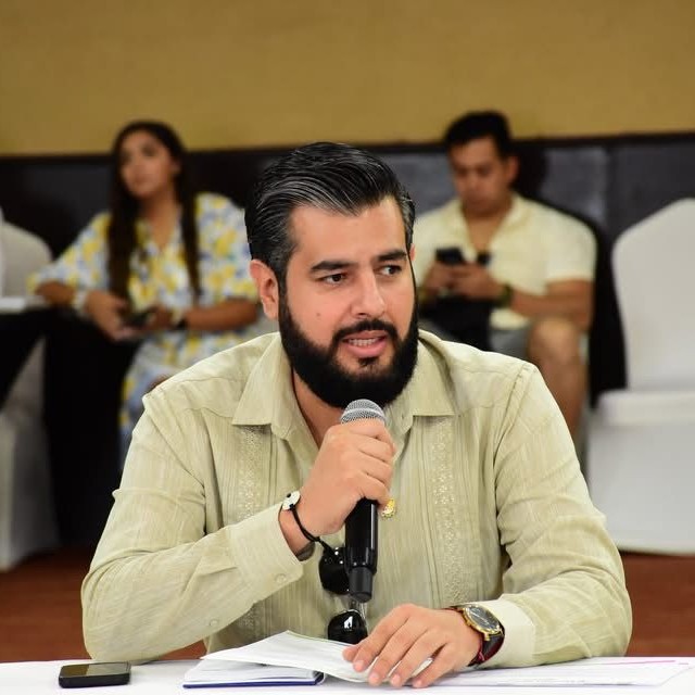 #Opinión | ¿Cuáles son los avances y obstáculos que implica la implementación del Programa de #ViviendaParaElBienestar?

Checa la columna de Manuel Fonseca, presidente del <a href="/ConoreviAC/">Conorevi AC</a> 👉 ow.ly/IbXv50WlY5G