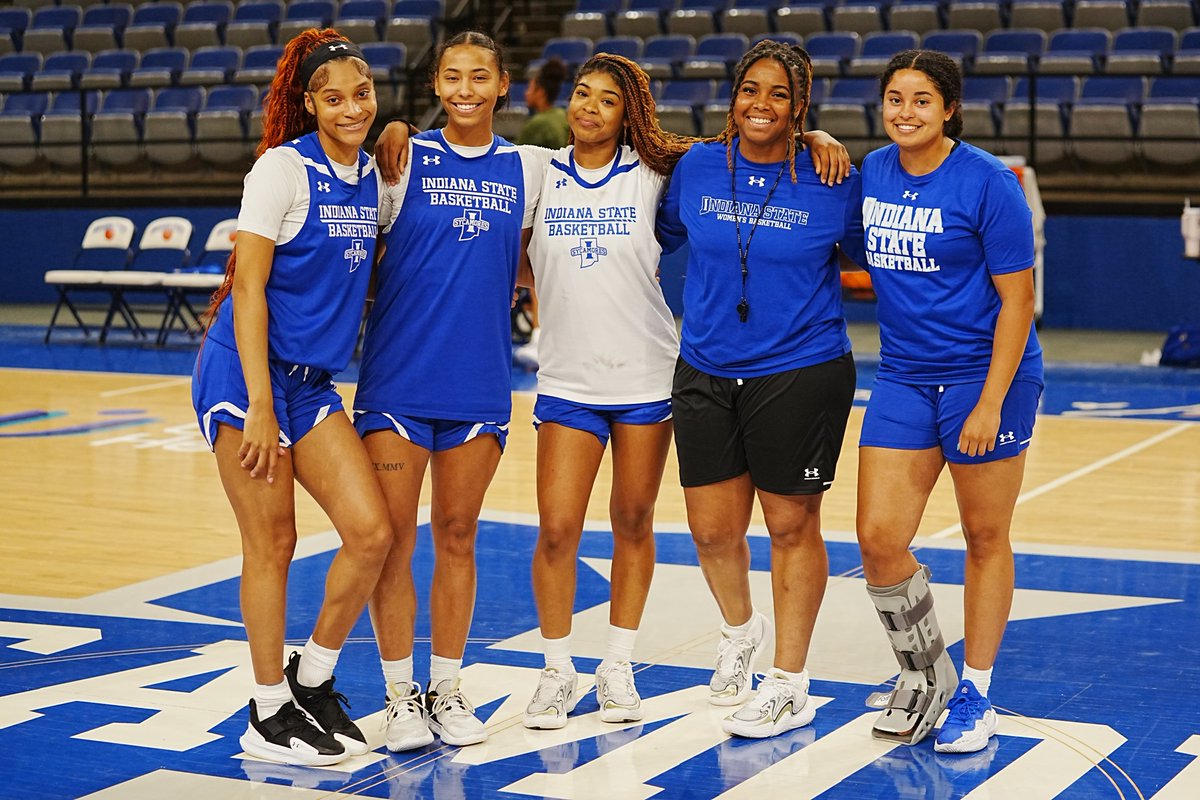 IndStWBB's tweet image. It's all 😀 in our return back from the holiday weekend!
#MarchOn | #ASONE