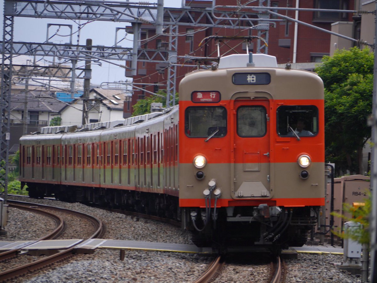 jdy03839's tweet photo. 東武鉄道8111F https://t.co/ahF7AkMK4r