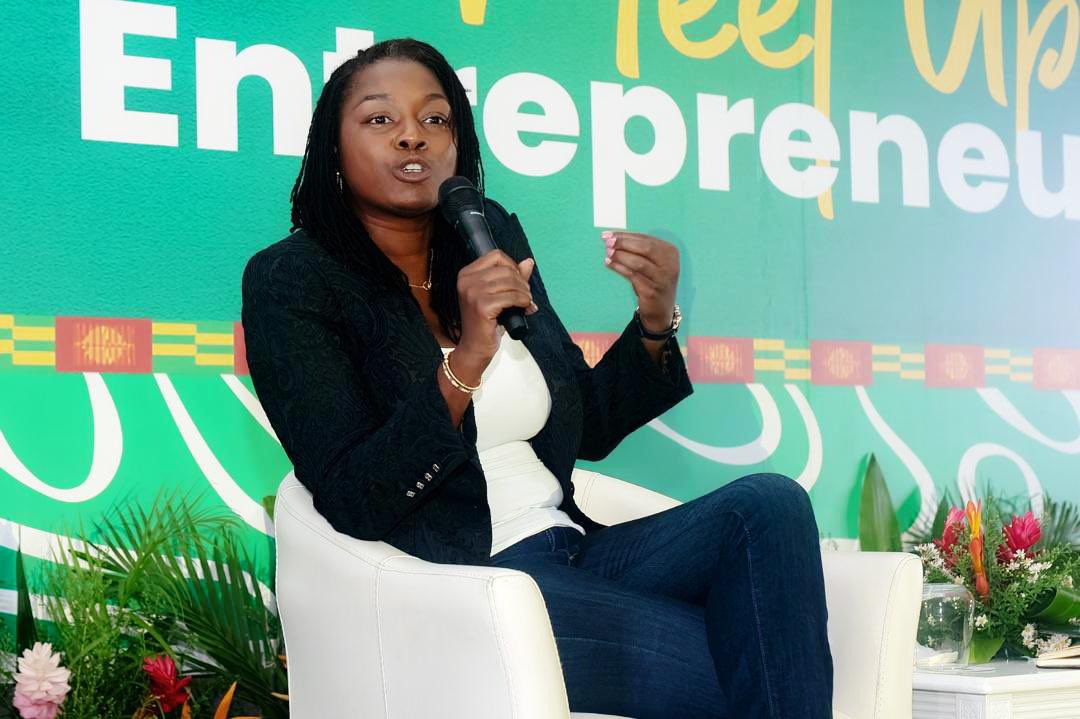 J’ai été émue et fière ce 5 juillet 2025 devant une salle débordante de plusieurs milliers de  jeunes !

Merci pour votre énergie, vos rêves, vos engagements. Et un immense merci à M. Stanislas ZEZE <a href="/zezestan/">zeze stan</a> pour ses mots justes, sa sagesse et sa générosité.

#MeetUpNational