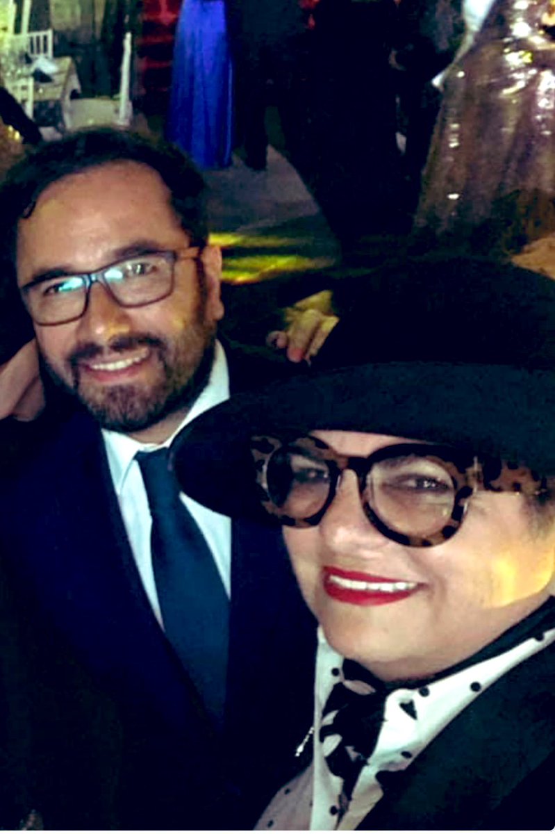 Victor Romo (@vromog) on Twitter photo Felicitaciones a mi querida amiga <a href="/DeliaGonzalezMX/">Delia González</a> por su cumpleaños.
Que esta vuelta al sol traiga consigo muchas cosas buenas y esté llena de éxitos ¡Abrazo fuerte! Felicitaciones a mi querida amiga <a href="/DeliaGonzalezMX/">Delia González</a> por su cumpleaños.
Que esta vuelta al sol traiga consigo muchas cosas buenas y esté llena de éxitos ¡Abrazo fuerte!