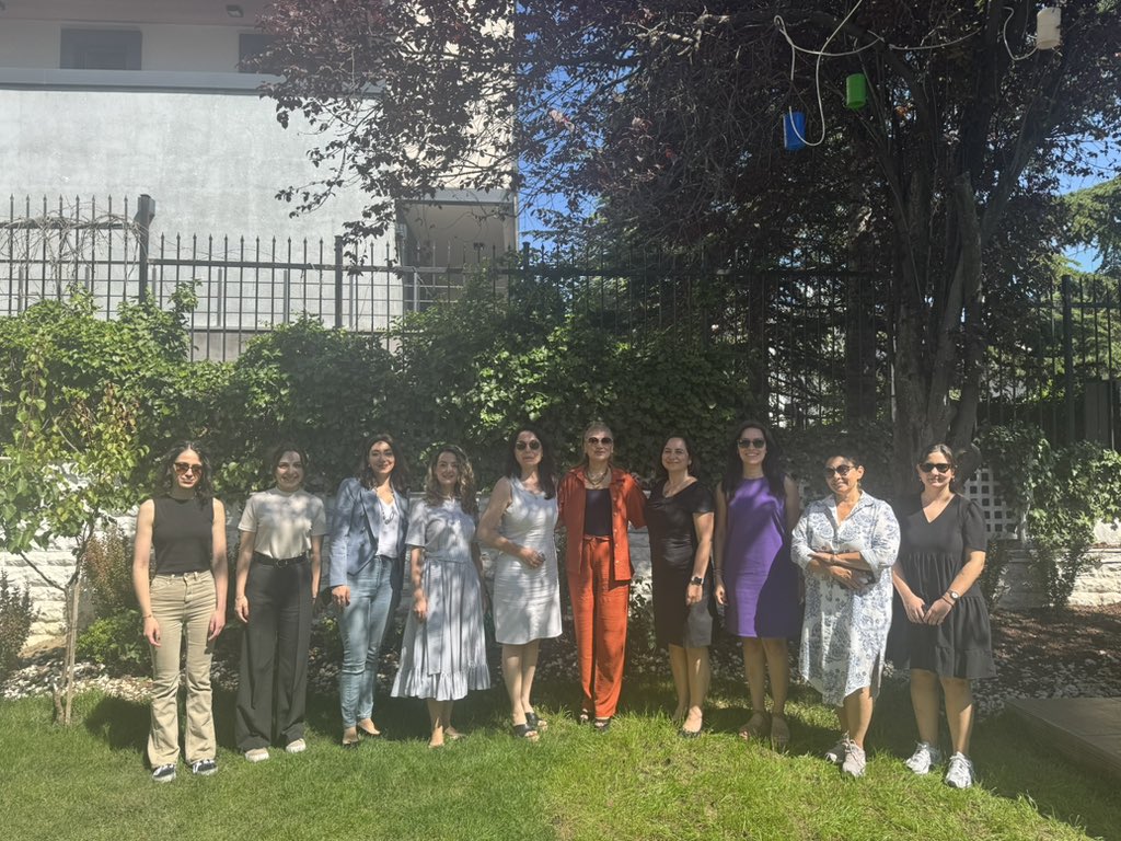 Kaisder olarak Birleşmiş Milletler Kalkınma Programı (UNDP) ofisini ziyaret ettik. 

Değerli yöneticilerle bir araya gelerek, sürdürülebilir kalkınma hedefleri doğrultusunda yürütülen projeler ve programlar hakkında detaylı bilgi aldık.
<a href="/undpturkiye/">UNDP Türkiye 🇹🇷</a>